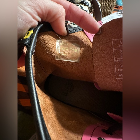 The Original Pink Doc Martins AirWair with Soles Bouncing Vintage 90s Leather - Picture 8 of 11